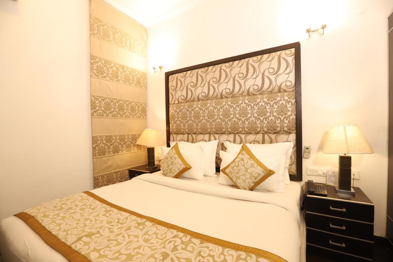 Hotel Capitol Hills - Greater Kailash Delhi Nowe Delhi Zewnętrze zdjęcie