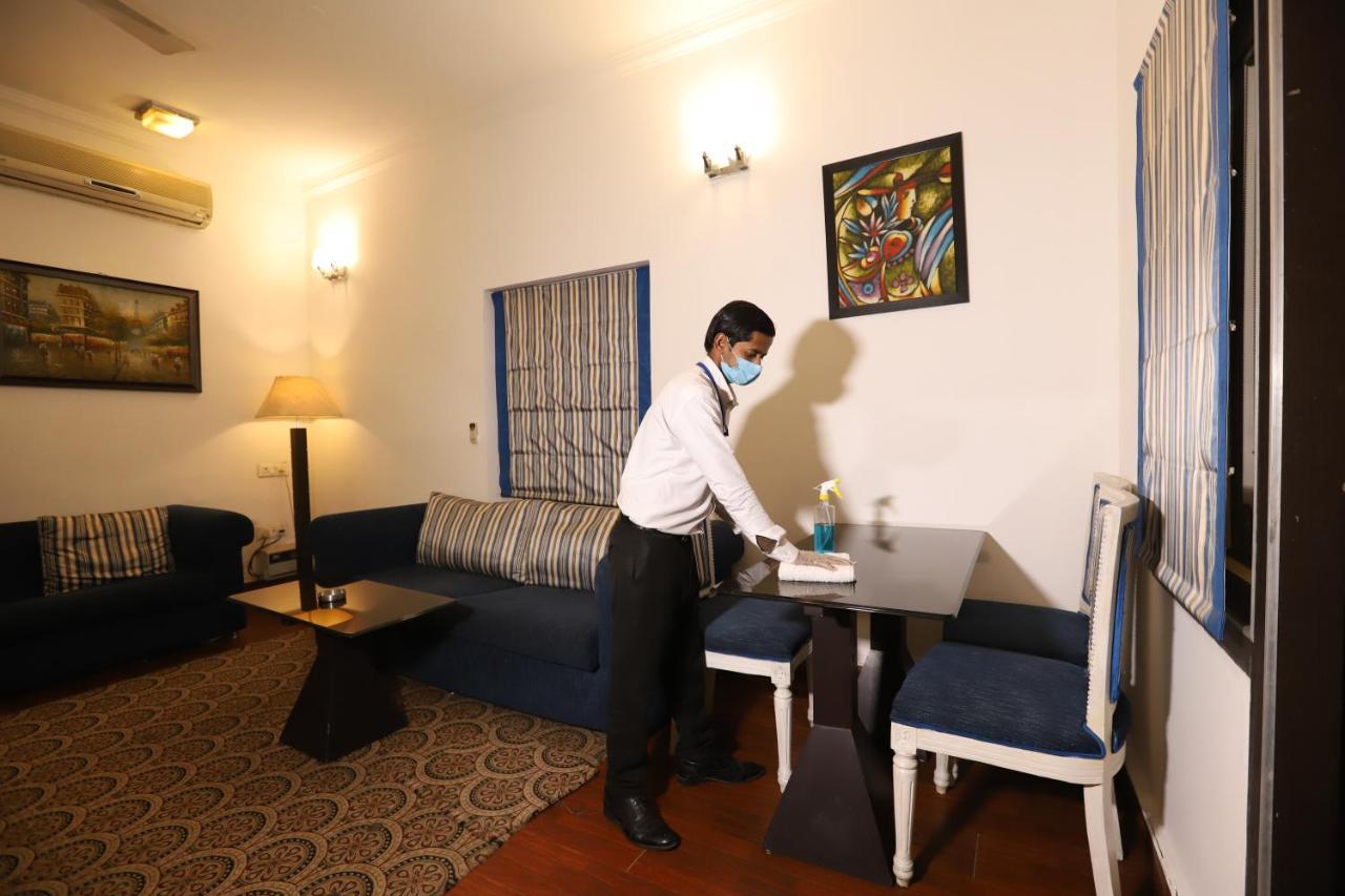 Hotel Capitol Hills - Greater Kailash Delhi Nowe Delhi Zewnętrze zdjęcie