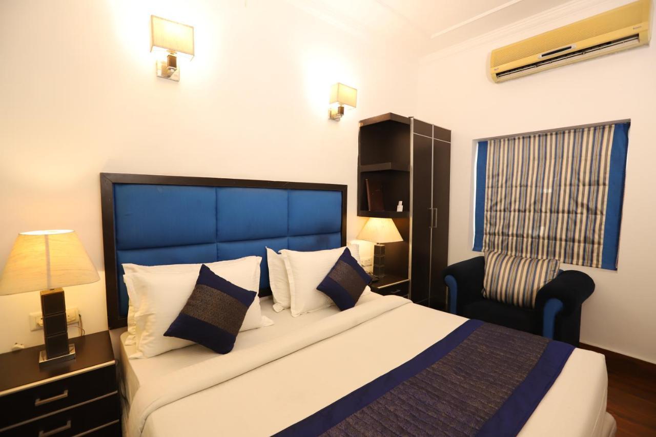 Hotel Capitol Hills - Greater Kailash Delhi Nowe Delhi Zewnętrze zdjęcie