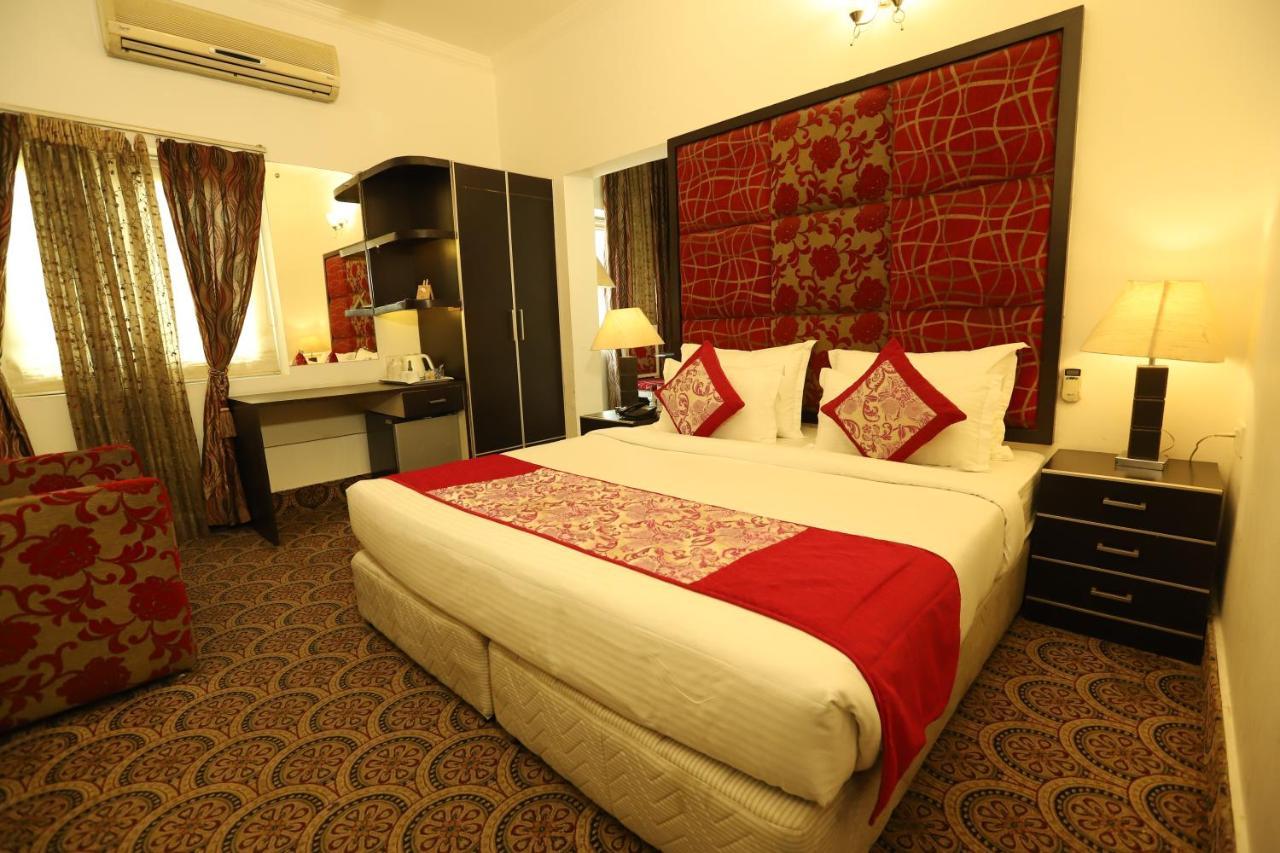 Hotel Capitol Hills - Greater Kailash Delhi Nowe Delhi Zewnętrze zdjęcie