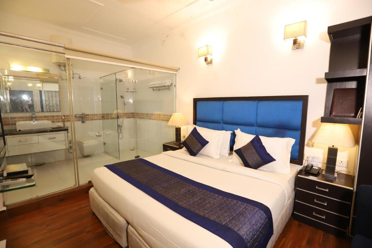 Hotel Capitol Hills - Greater Kailash Delhi Nowe Delhi Zewnętrze zdjęcie
