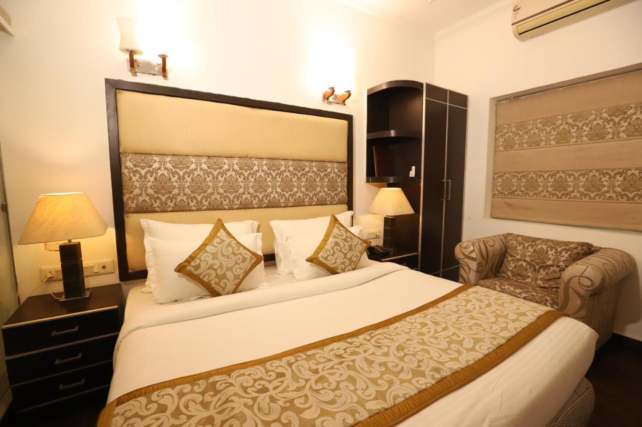Hotel Capitol Hills - Greater Kailash Delhi Nowe Delhi Zewnętrze zdjęcie